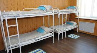 Гостиница Hostel Podsolnuh Тверь Кровать в общем женском номере с 4 кроватями-1